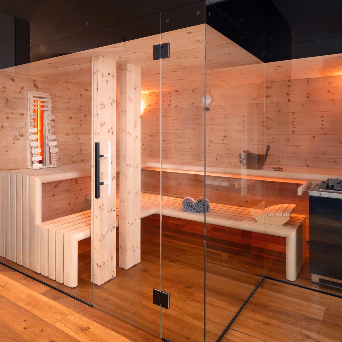 Infrarotsitzplatz integriert in Sauna
